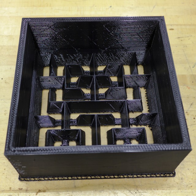 Hilbert curve cake plastic mold top